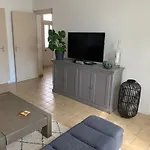 Maison De Caractere Au Coeur De Gilles Croix De Vie Holiday home Saint-Gilles-Croix-de-Vie