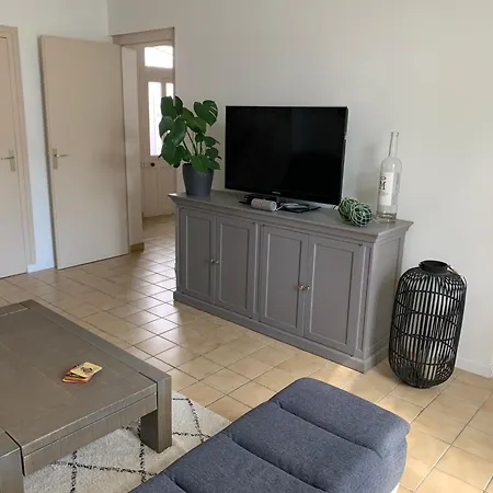 Maison De Caractere Au Coeur De Gilles Croix De Vie 度假居 圣吉尔-克鲁瓦德维