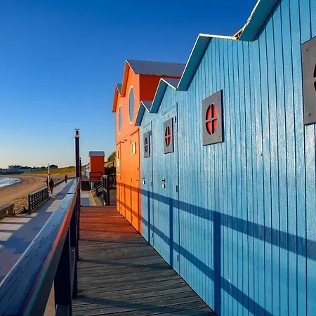 Maison De Caractere Au Coeur De Gilles Croix De Vie 度假居